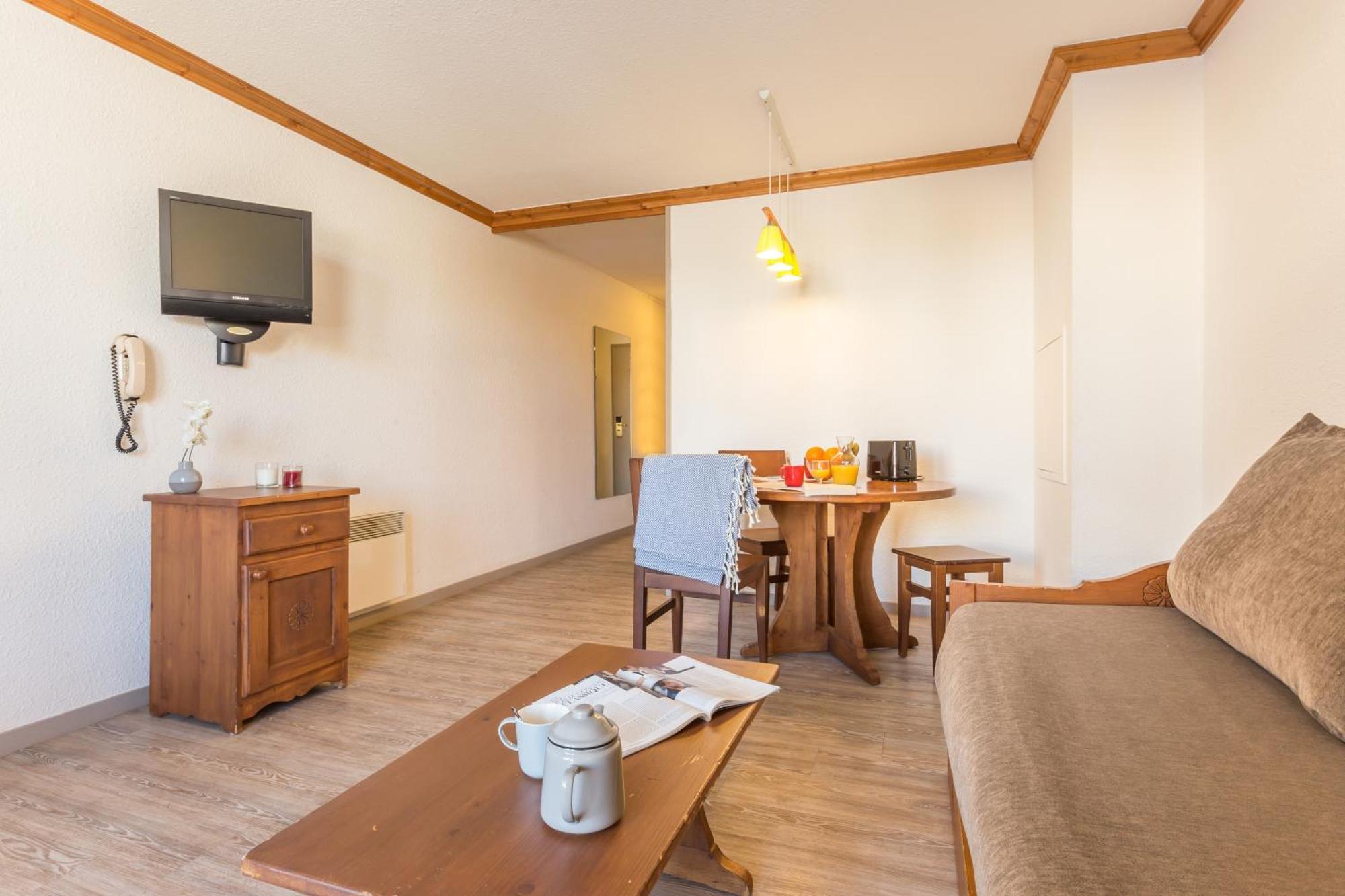 Residence Pierre & Vacances Les Bergers Alpe d'Huez Екстер'єр фото