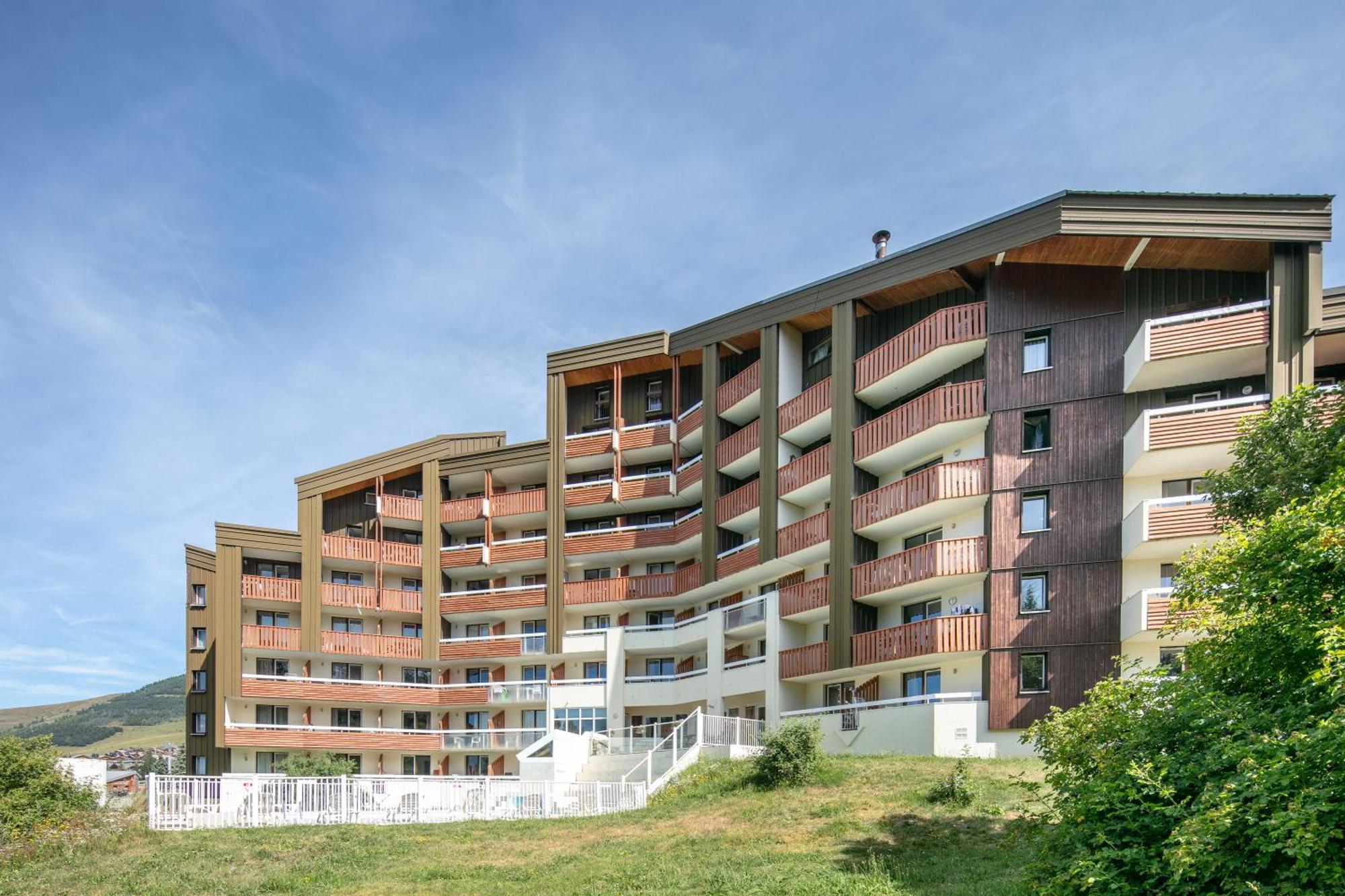 Residence Pierre & Vacances Les Bergers Alpe d'Huez Екстер'єр фото